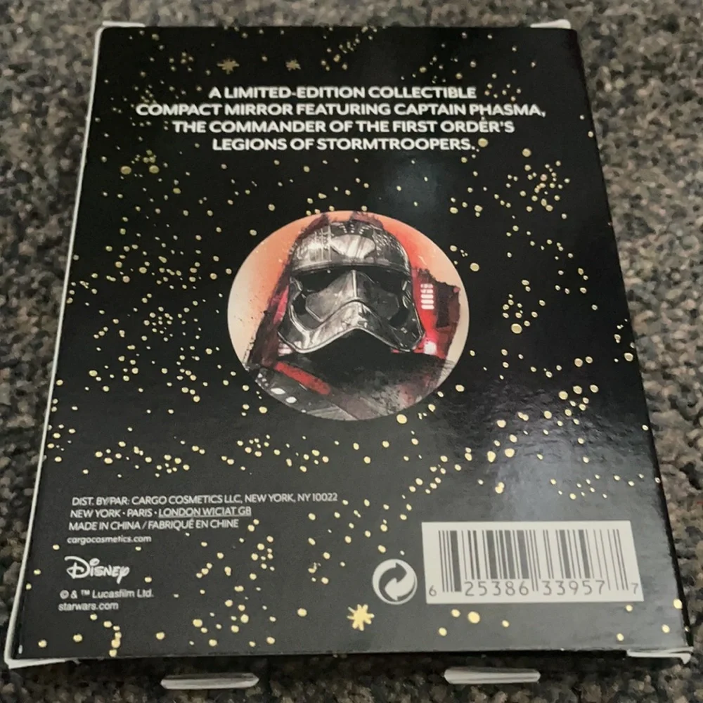 Star Wars Captain Phasma Limited Edition Collector Compact Mirror